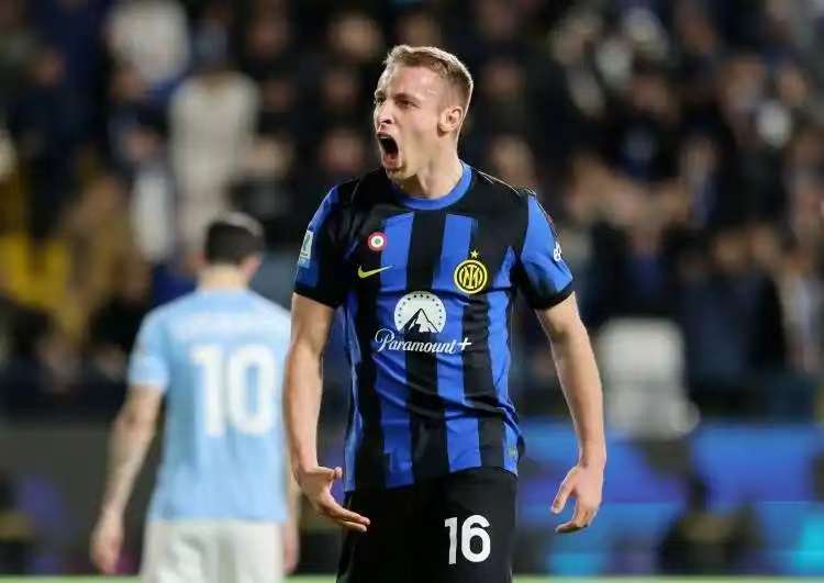 米体：国米决赛失利后，弗拉泰西当场质问小因扎吉自己为何未登场