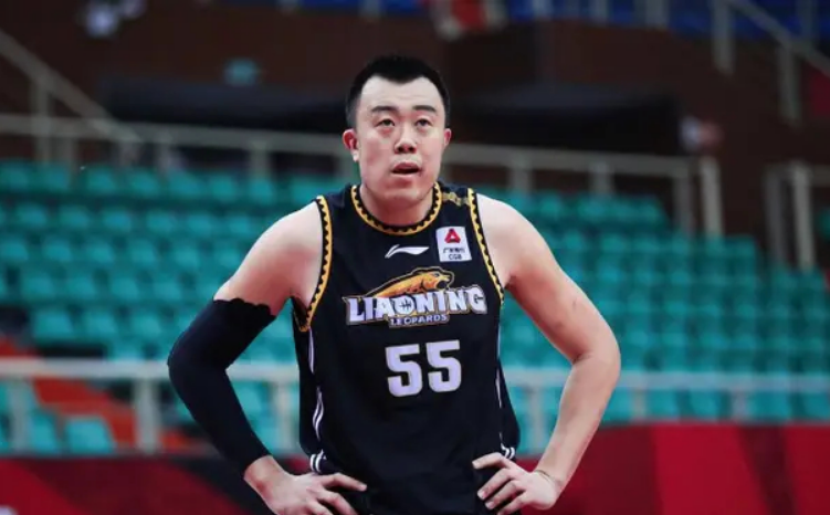 AG体育-无缘新季CBA!韩德君任骏飞朱彦西均未注册 或在全运会后退役