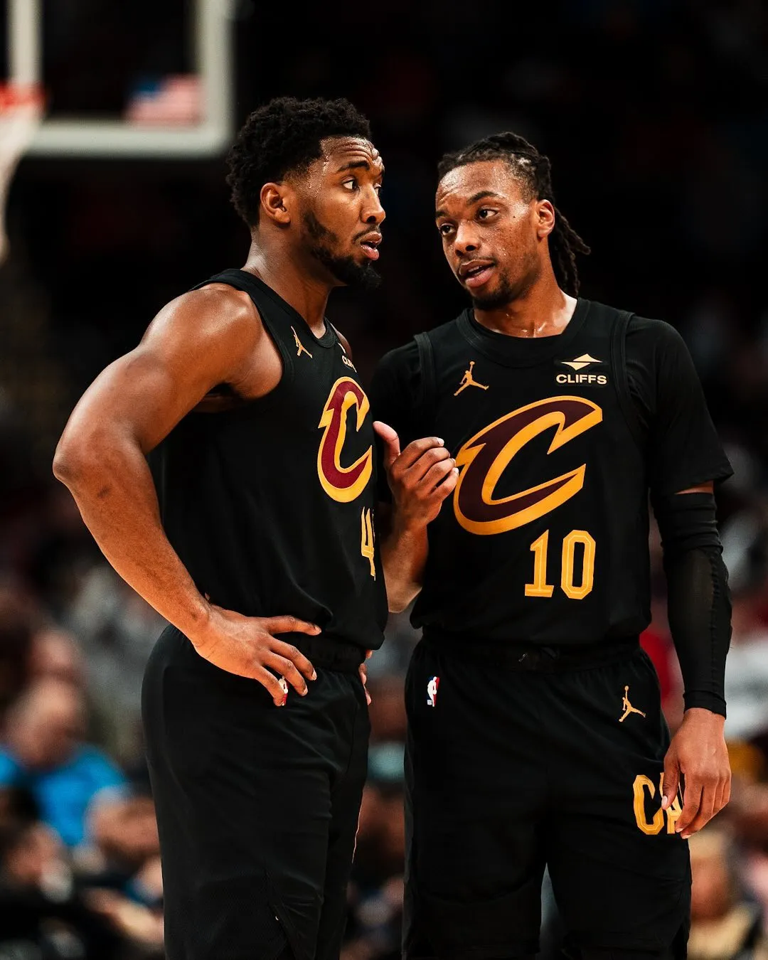 AG体育-拆队倒计时！东部第八+被自家球迷嘘，2.2亿豪阵啊，就这表现？